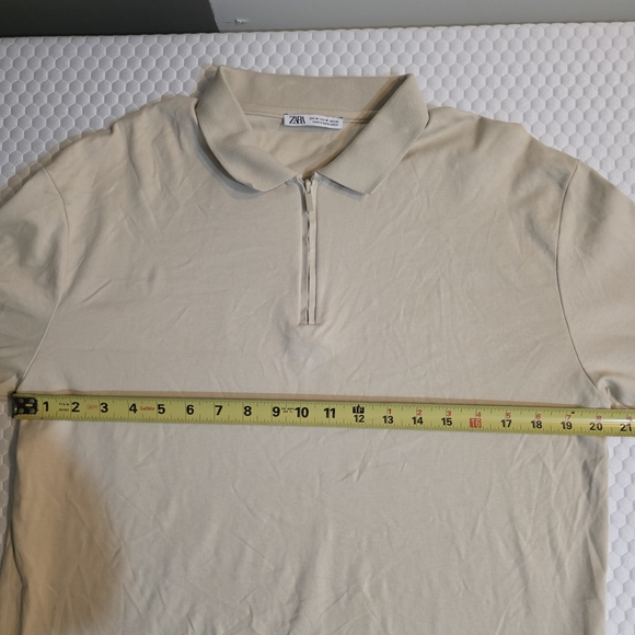Zara Men's Quarter Zip Polo Shirt | Size M | Beige Cream | Minimalist | EUC - Picture 3 of 6